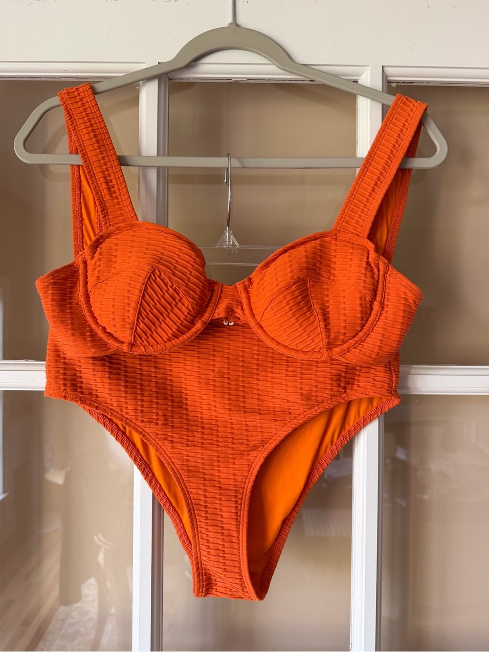 SOLID & STRIPED Lilo Bikini in Chain Rib Pumpkin Size Large - Picture 5 of 7